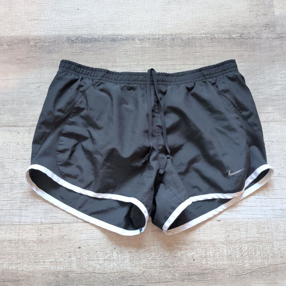 Nike Women's Tempo Running Shorts Size S Black Dri-FIT Athletic Lined EUC